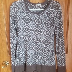 Long sleeve Maurices shirt